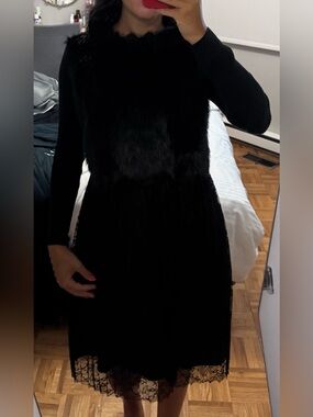 Molly Bracken Black Long-Sleeve Lace-Trim Dress